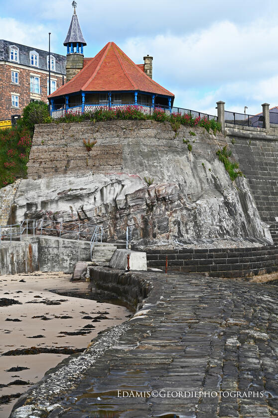 The Watch House on its cliff: Geordie Photographs The Watch House on its cliff, taken from the North pier